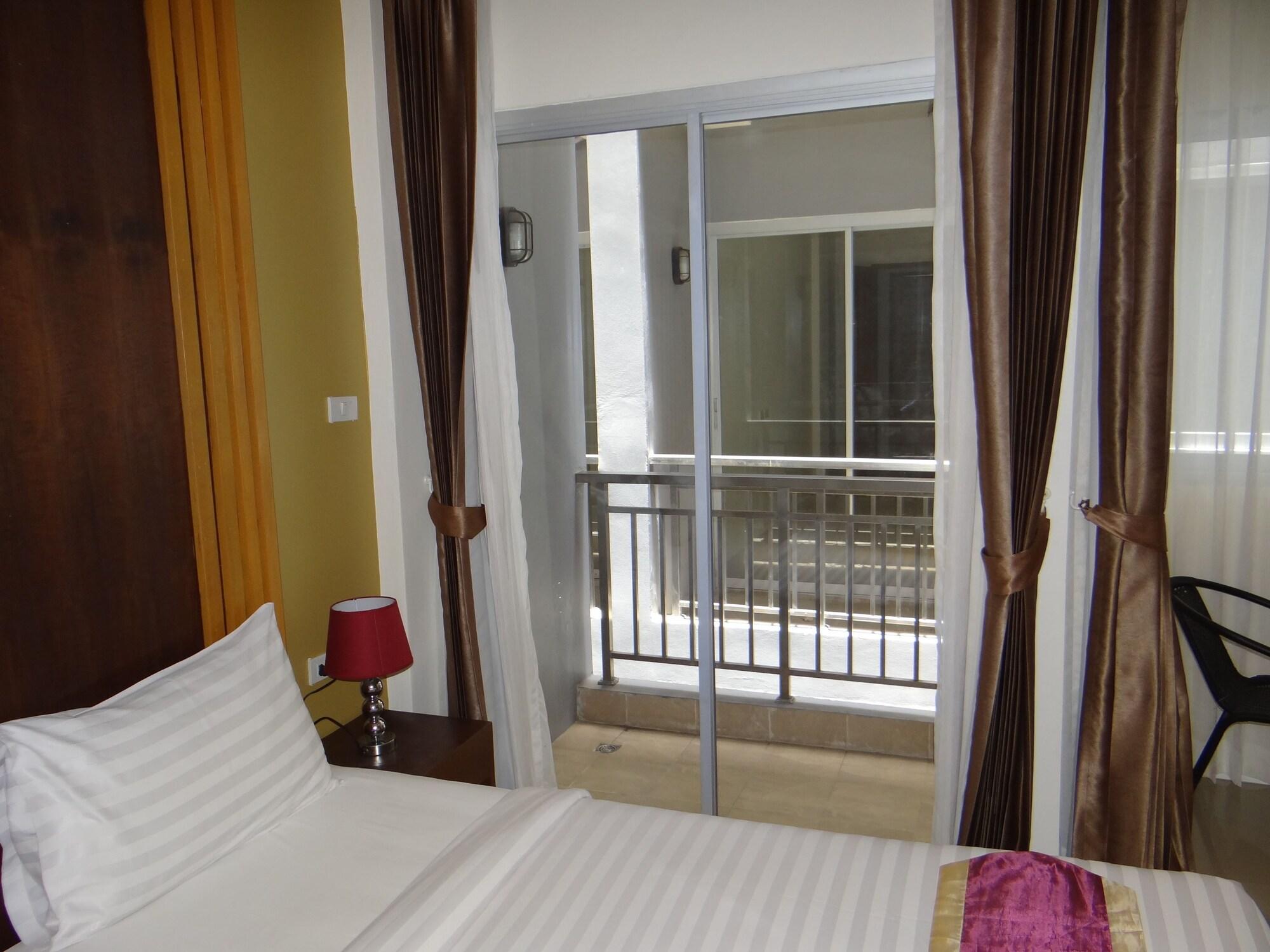 Tropical Sunset Hotel Patong Eksteriør billede