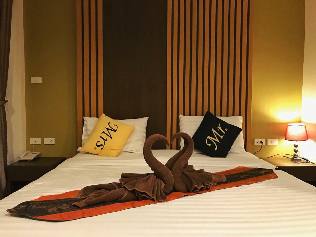 Tropical Sunset Hotel Patong Eksteriør billede