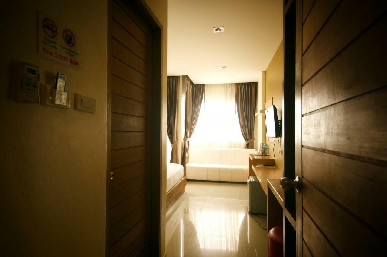 Tropical Sunset Hotel Patong Eksteriør billede